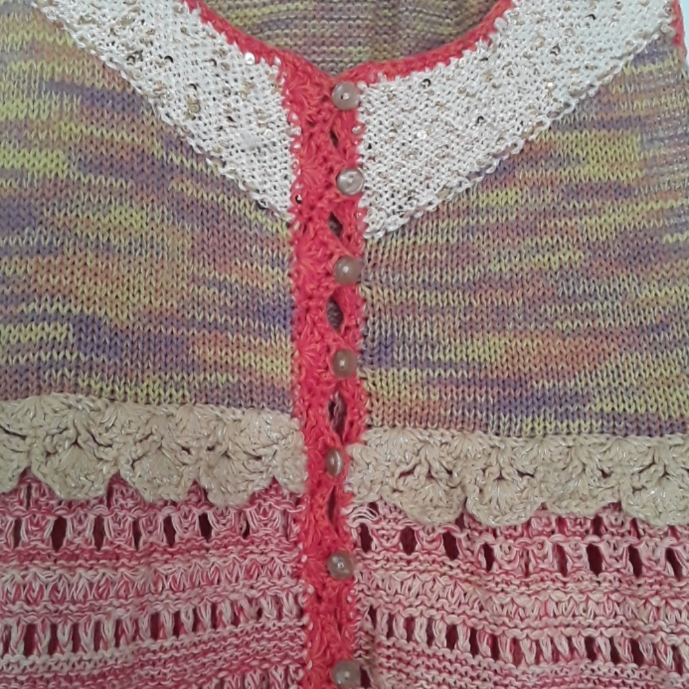 Top - Picture 3 of 5